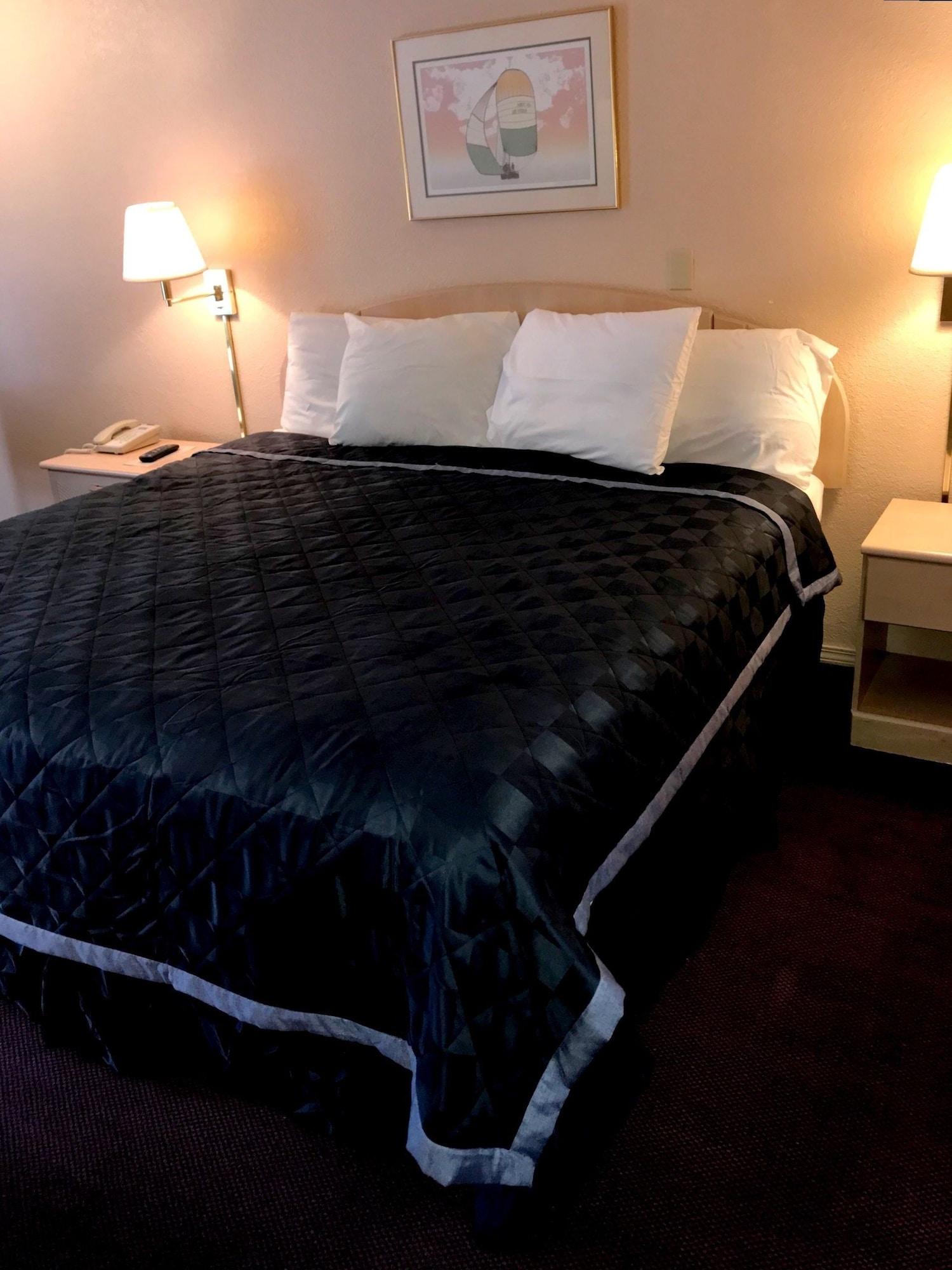 Rodeway Inn Findlay Exteriér fotografie