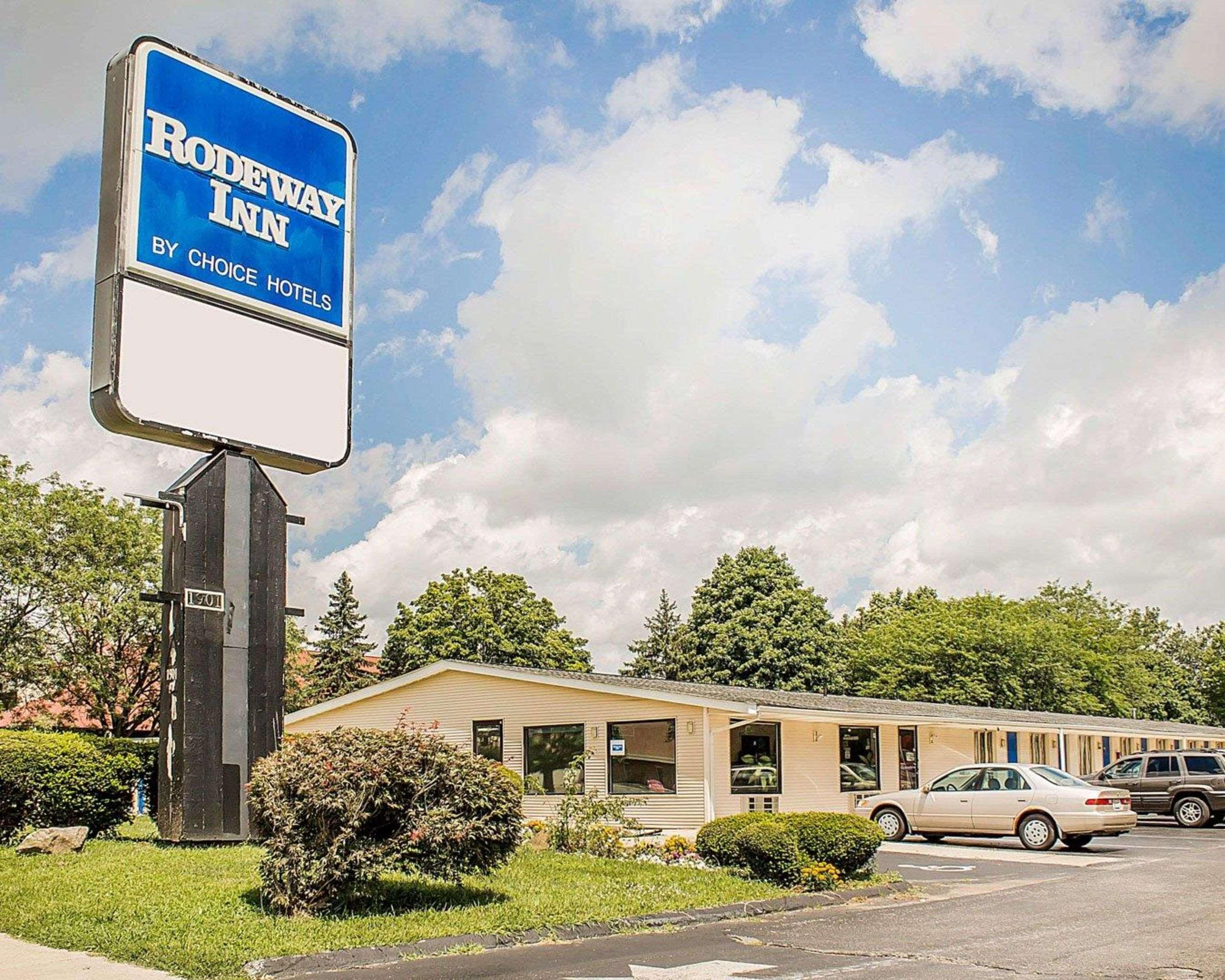 Rodeway Inn Findlay Exteriér fotografie
